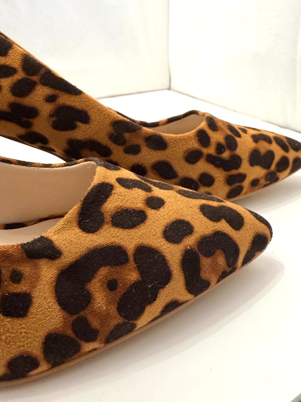 Halston "Kinshasa Leopard Print Pump - Size 11 - Picture 3 of 8